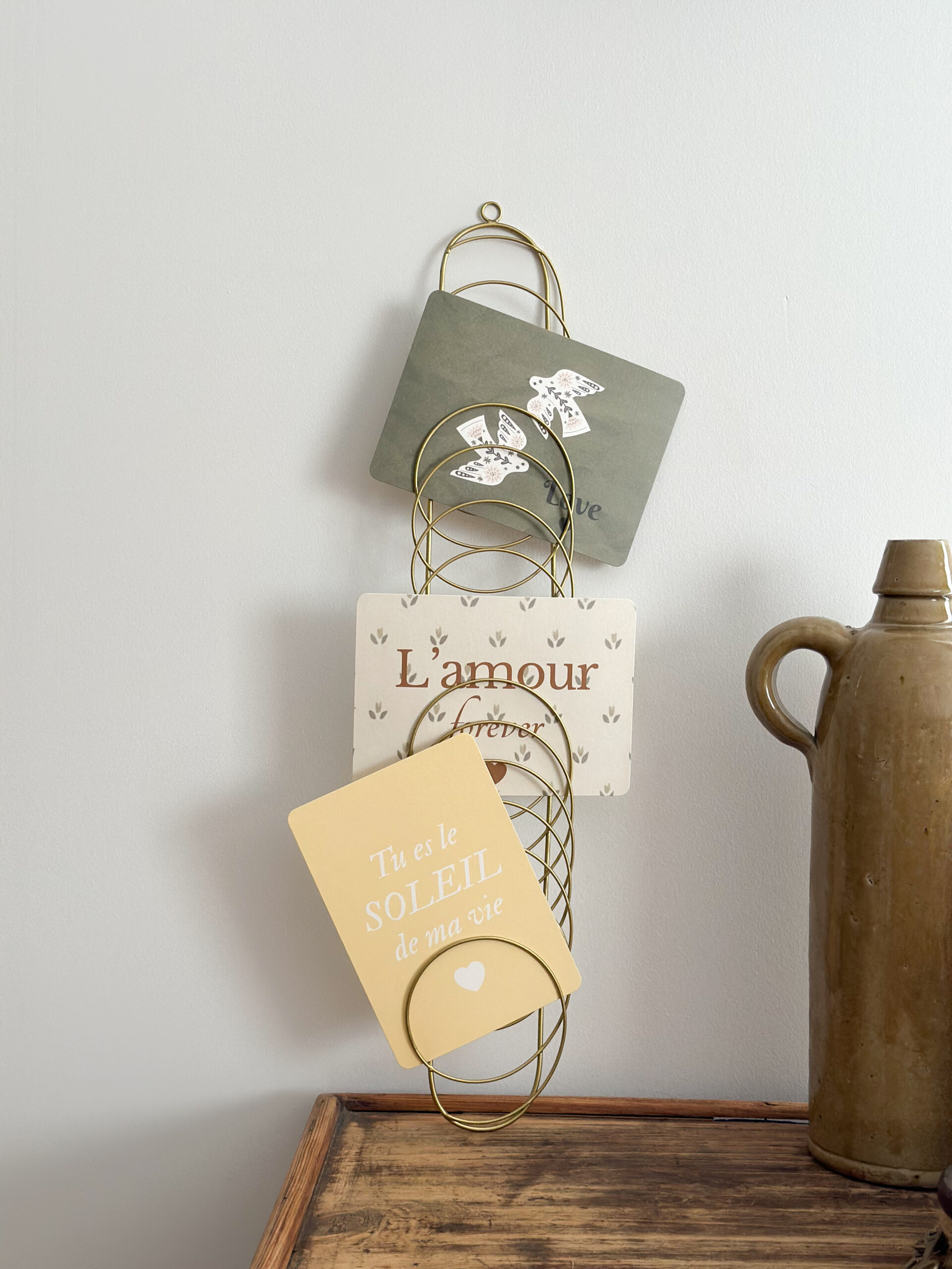 Porte cartes suspendu