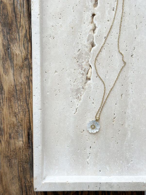Collier fleur