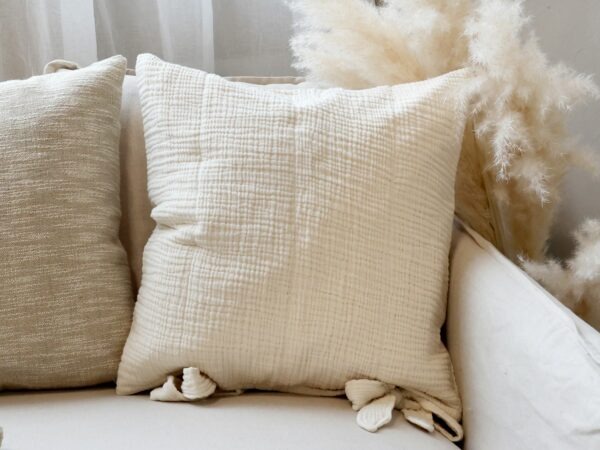 Housse de coussin avec noeuds