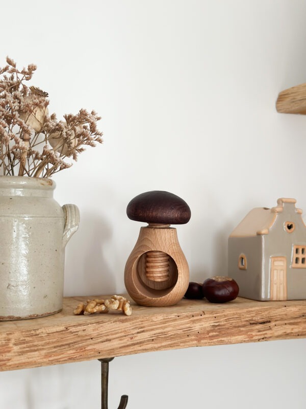 Casse-noix champignon