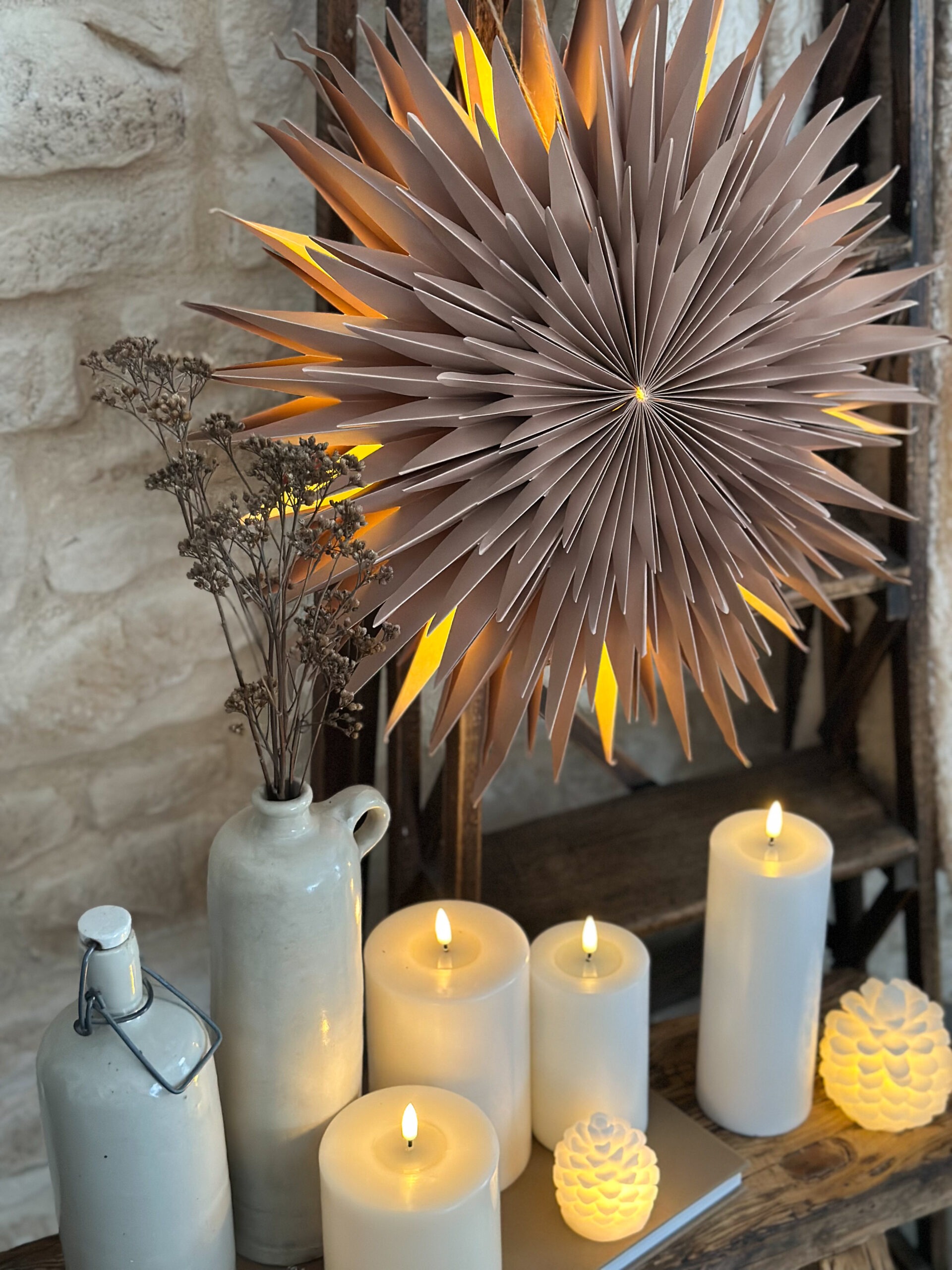 Étoile lumineuse - marron – Image 3