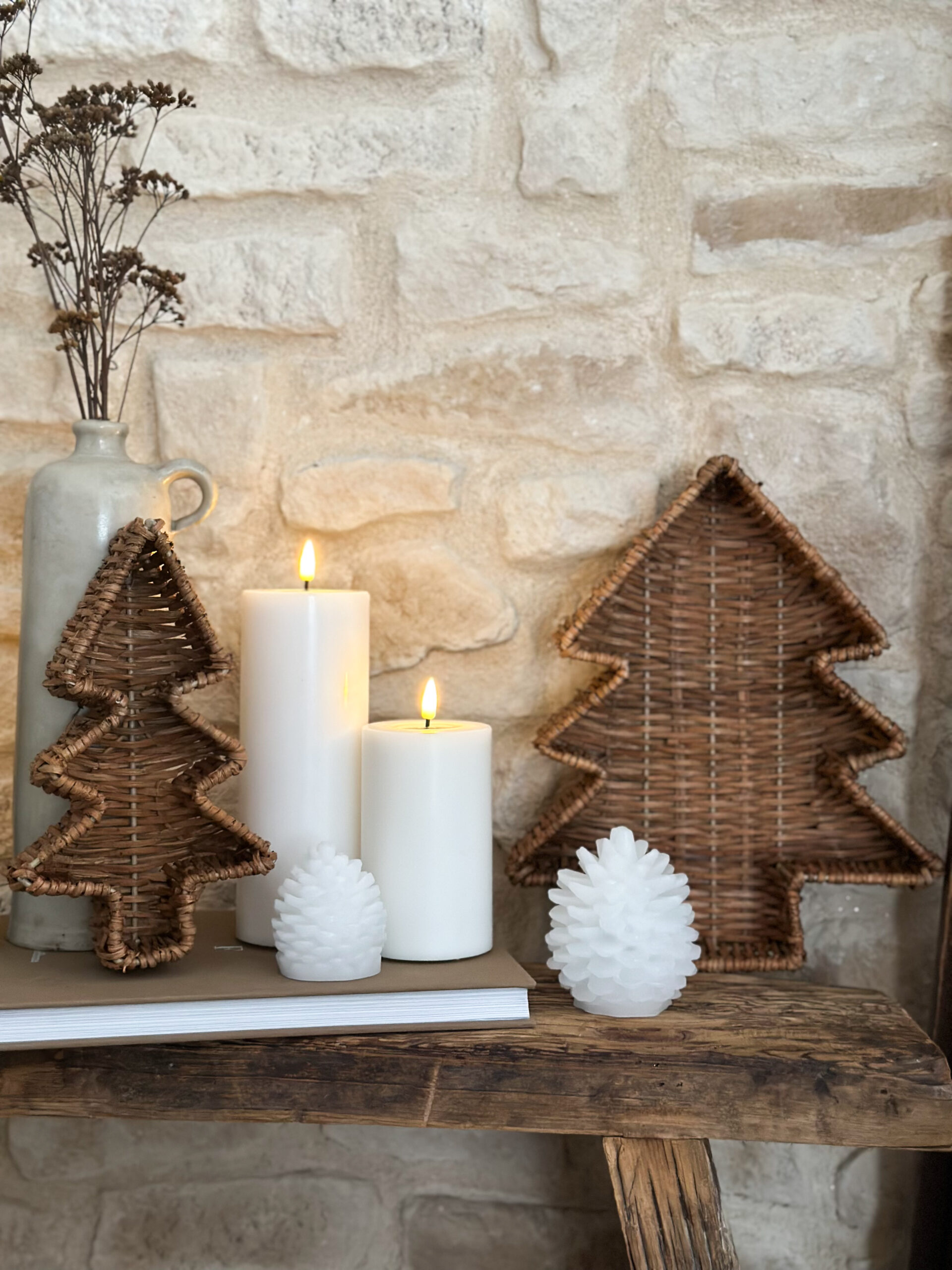 Mini pomme de pin lumineuse - set de 4