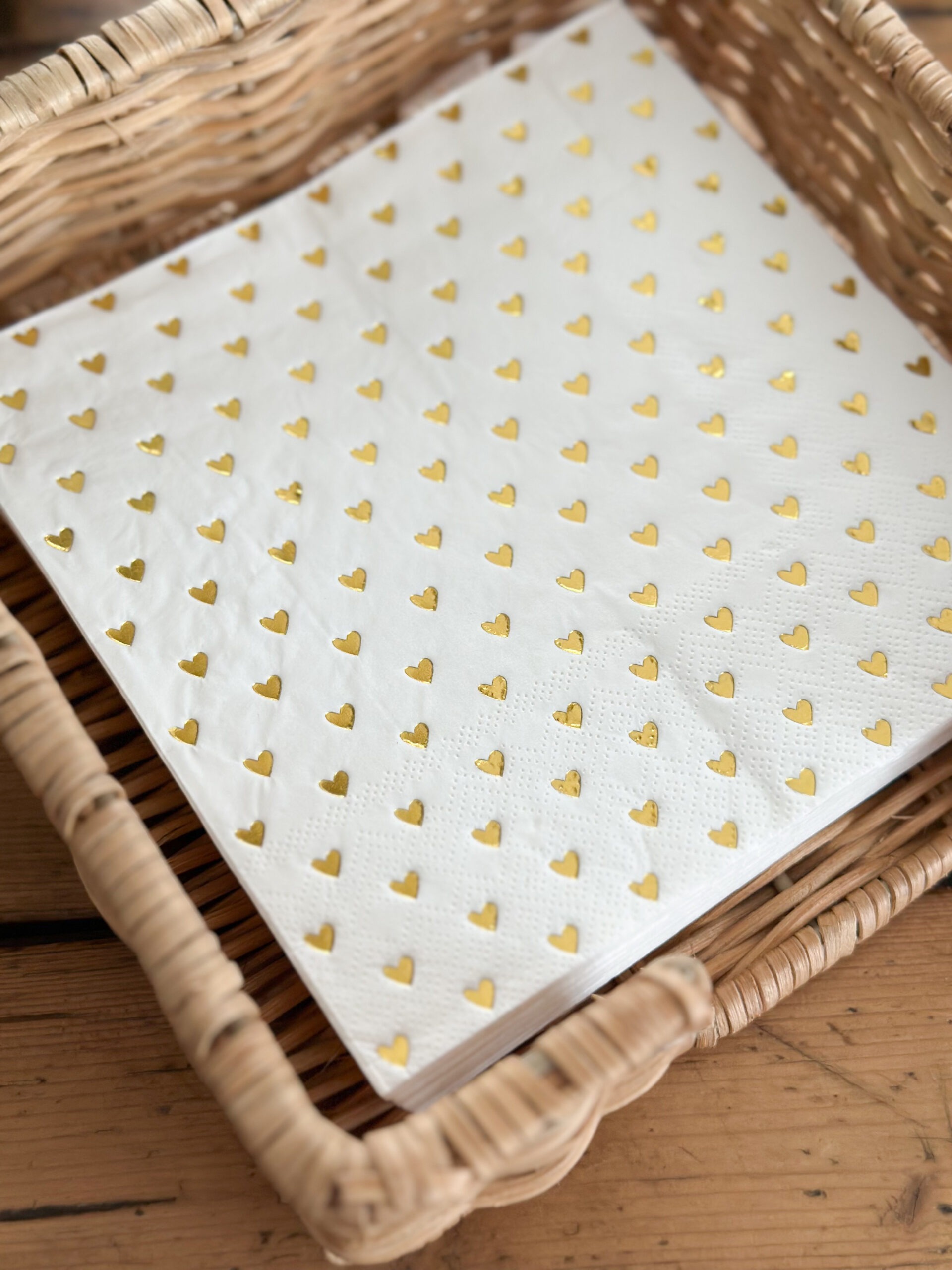 Serviette en papier - cœurs doré – Image 2