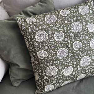 Coussin print - kaki fleur