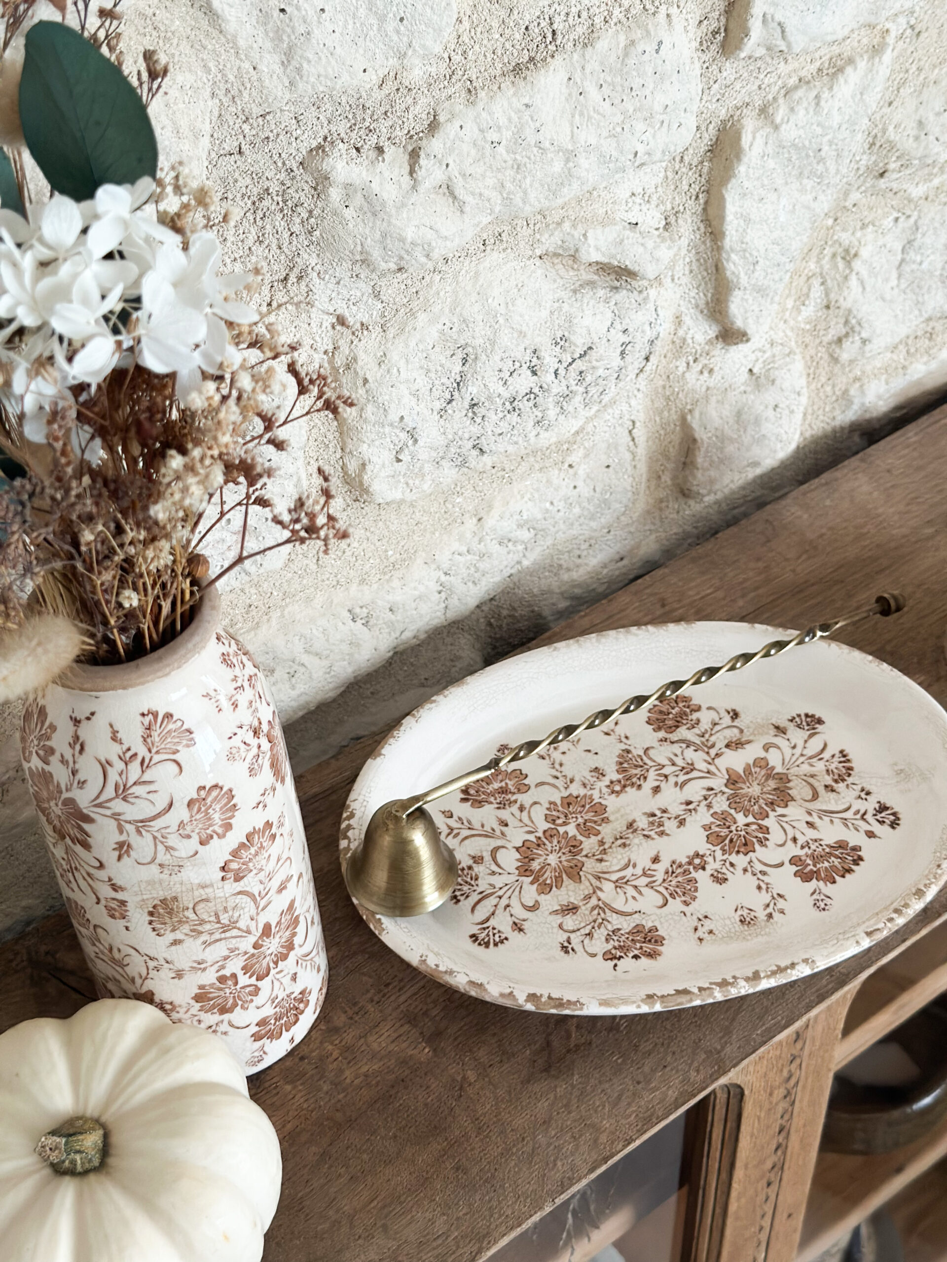 Plat cottage - fleuri marron – Image 2