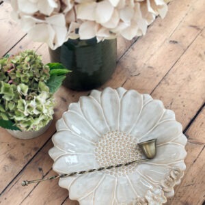 Assiette fleurie - beige GM
